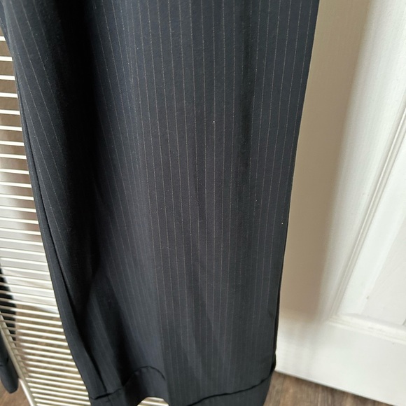 Cabi wide leg pinstripe pants w/cuff - Picture 4 of 5